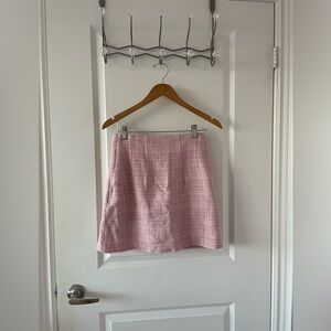 Aritzia/Babaton kinsey skirt